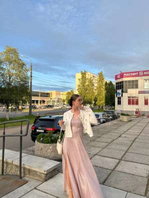 Платье вечернее с блестками