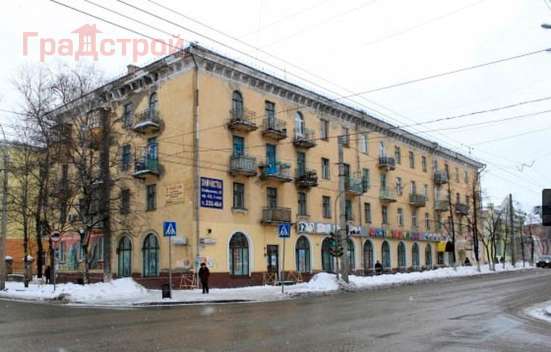 Продам четырехкомнатную квартиру в Вологда.Жилая площадь 97,10  кв.м.Этаж 3.Дом кирпичный.