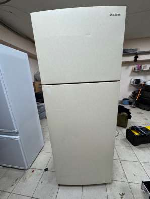 Холодильник Samsung RT-60 KSRVB