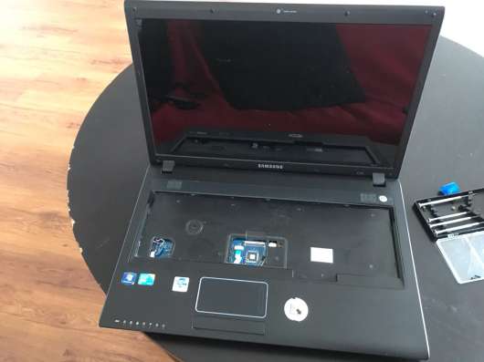 Ноутбук Samsung R720 в Екатеринбурге фото 6
