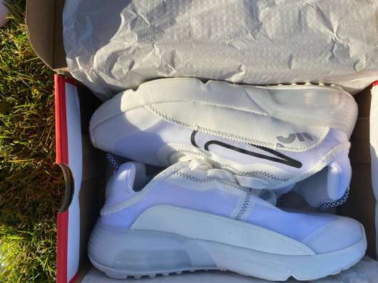 Nike air 2090 в Москве