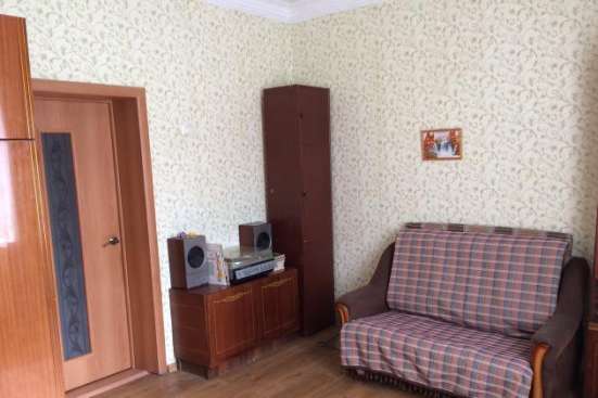 Продам трехкомнатную квартиру в Краснодар.Жилая площадь 66  кв.м.Этаж 2.Дом кирпичный.
