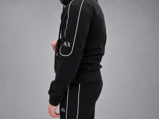 Костюм флисовый Armani Exchange в Щербинке фото 5