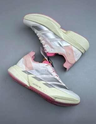 Кроссовки adidas 40 размер