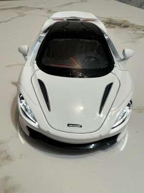 Машинка металлическая 1:24 McLaren в Москве фото 4