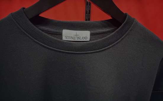 Черный Лонг Stone Island в Москве фото 4