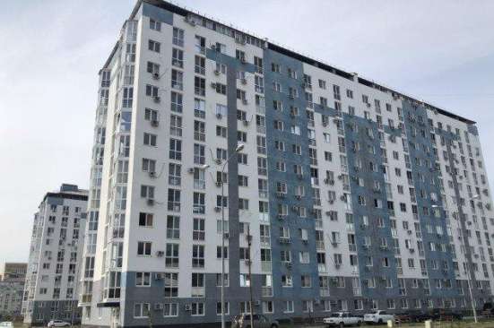 Продам однокомнатную квартиру в Краснодар.Жилая площадь 38  кв.м.Этаж 5.Дом монолитный.