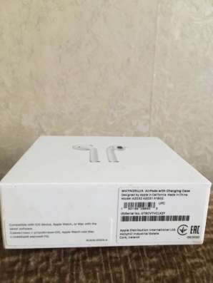 AirPods первого поколения в Мурманске