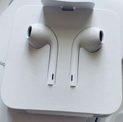 Наушники на iPhone 7 8. Оригинал