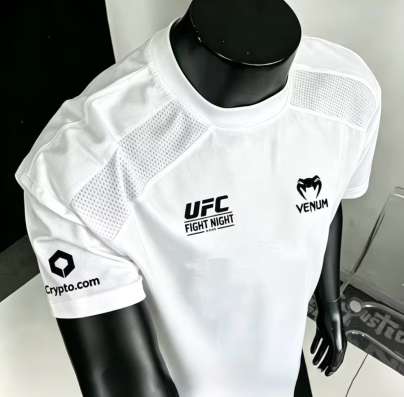 Футболки новые М