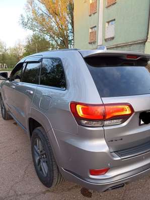 Jeep Grand Cherokee фото 3