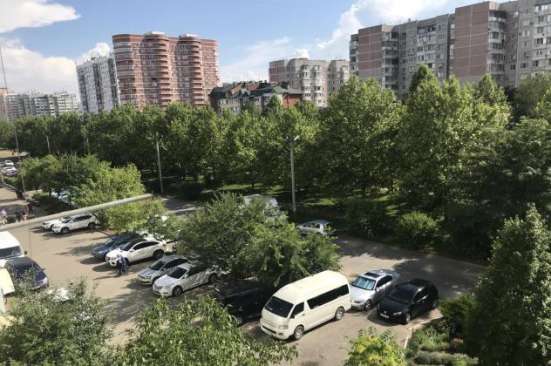 Продам однокомнатную квартиру в Краснодар.Жилая площадь 33  кв.м.Этаж 4.Дом монолитный.