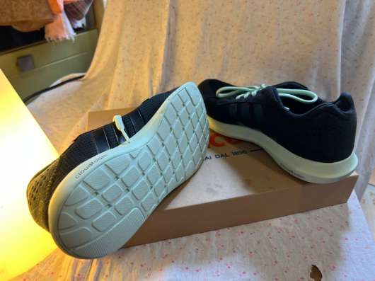 Кроссовки adidas climacool в Калининграде