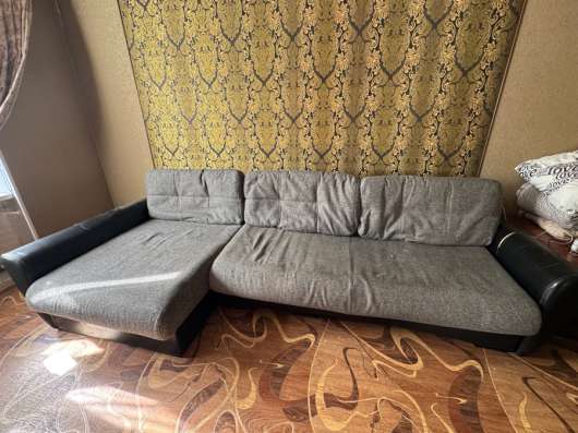 Отдам диван за презент