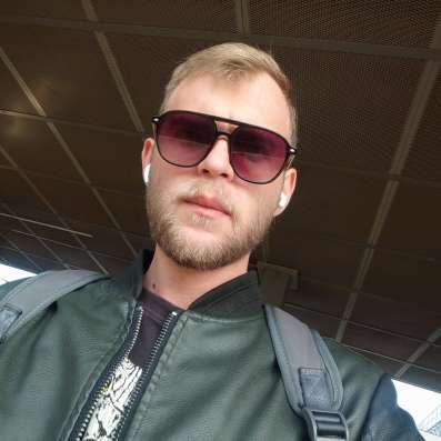 Олександр, 26 лет, хочет пообщаться
