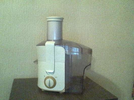 продаю соковыжималку philips