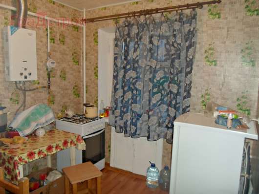 Продам двухкомнатную квартиру в Вологда.Жилая площадь 45  кв.м.Этаж 2.Дом кирпичный.