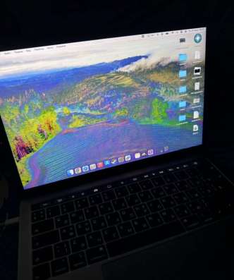 Macbook Pro 13 A1989 в Тюмени