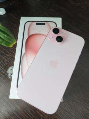 Продам телефон Apple iPHONE 15