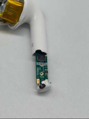 Аксессуар наушники AirPods 4 в Москве фото 4