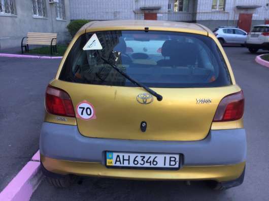 Продам автомобиль Toyota Yaris в Курске