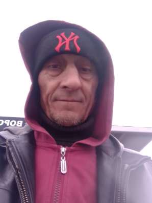 Андрей, 49 лет, хочет пообщаться