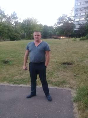 Андрей, 31 год, хочет пообщаться