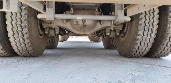 Самосвал HOWO ZZ3407S3867E (8x4) в Челябинске фото 3