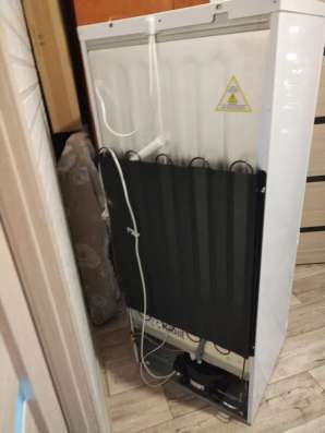 Продаю холодильник в Калуге