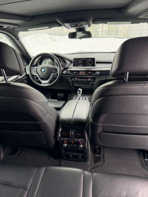 BMW F15 xDrive40e 2018 год фото 3