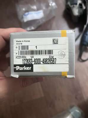 Продам на коматцу катерпилер в Находке