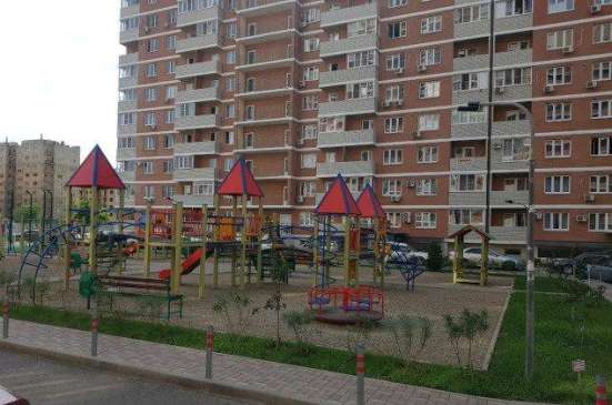 Продам однокомнатную квартиру в Краснодар.Жилая площадь 36  кв.м.Этаж 15.Дом монолитный.