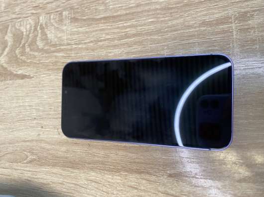Продам iPhone 12 на детали, срочно