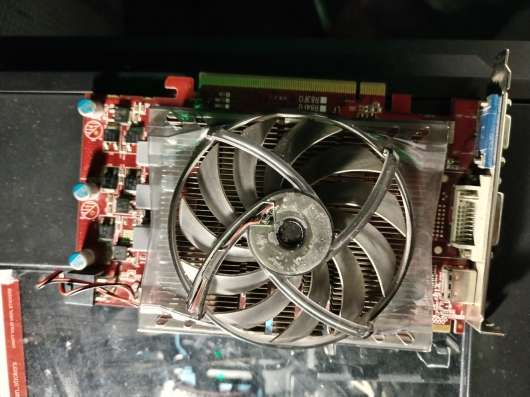 Видеокарта radeon hd6770. 1 gb