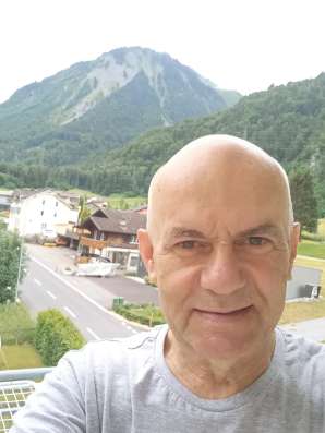 Mihail, 58 лет, хочет пообщаться