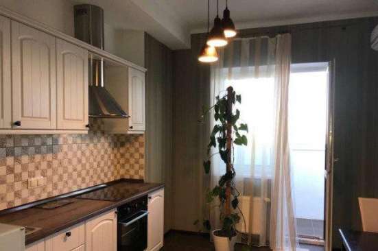 Продам однокомнатную квартиру в Краснодар.Жилая площадь 39  кв.м.Этаж 1.Дом кирпичный.