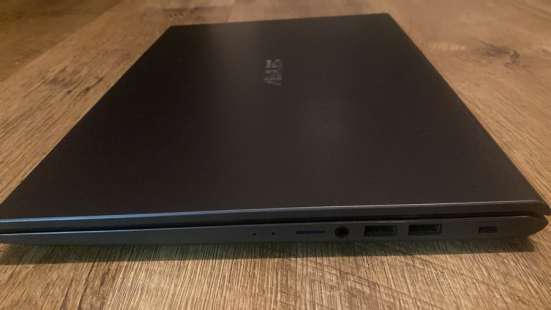 Ноутбук ASUS в полностью рабочем состоянии в Волгограде