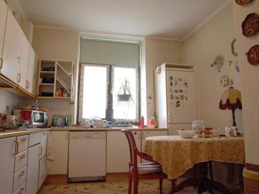 Продам четырехкомнатную квартиру в Москве. Жилая площадь 120 кв.м. Этаж 4. Дом кирпичный. в Москве фото 7