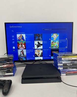 Sony PlayStation 4 Slim + два геймпада в Москве