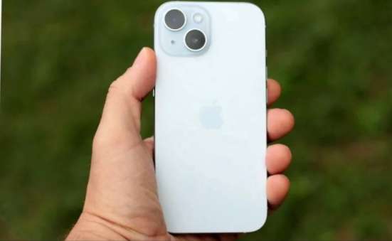 Iphone 15, 128гб. Акб 100%