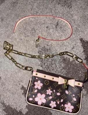 Сумка Louis Vuitton