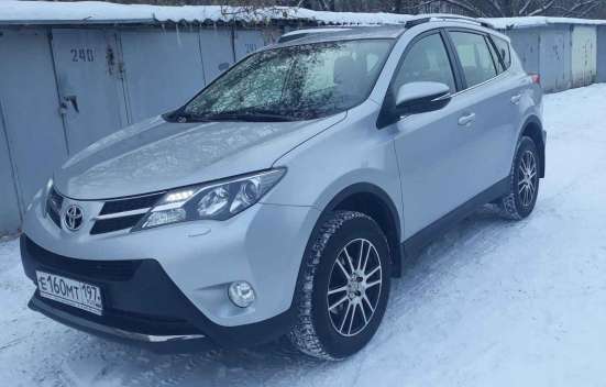 СРОЧНО продам Toyota RAV4, кроссовер