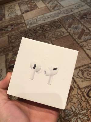 Наушники AirPods pro