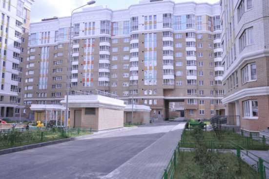 Продам четырехкомнатную квартиру в Москве. Жилая площадь 100 кв.м. Этаж 8. Дом монолитный. в Москве