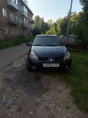 Продам машину Рено Симбол