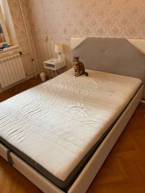 Кровать с подъемным механизмом 140*200