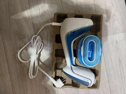 Отпариватель Tefal новый