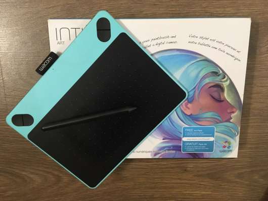 Графический планшет Wacom intuos art