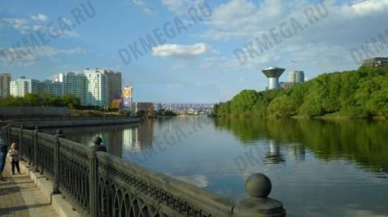 Продам однокомнатную квартиру в Красногорске. Жилая площадь 42 кв.м. Этаж 4. Дом монолитный.