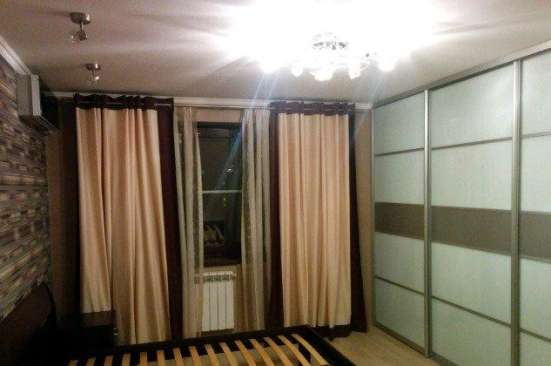 Продам двухкомнатную квартиру в Краснодар.Жилая площадь 51  кв.м.Этаж 9.Дом кирпичный.